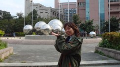 哇~~ 好可愛的球唷~